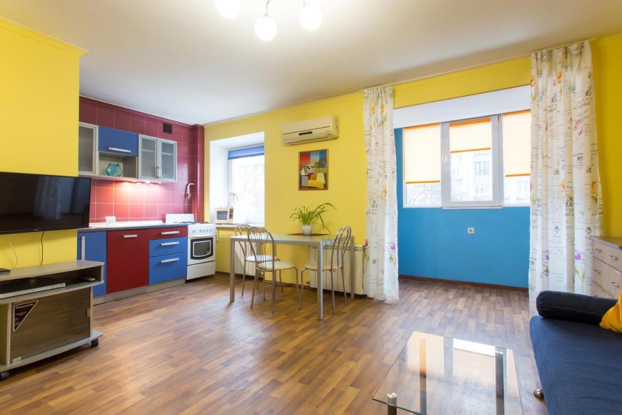Nauky Avenue Appartement Charkov Buitenkant foto